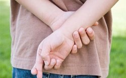 Почему ребенок врет и как на это реагировать - Клуб мам