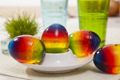 Яйца из желе всех цветов радуги